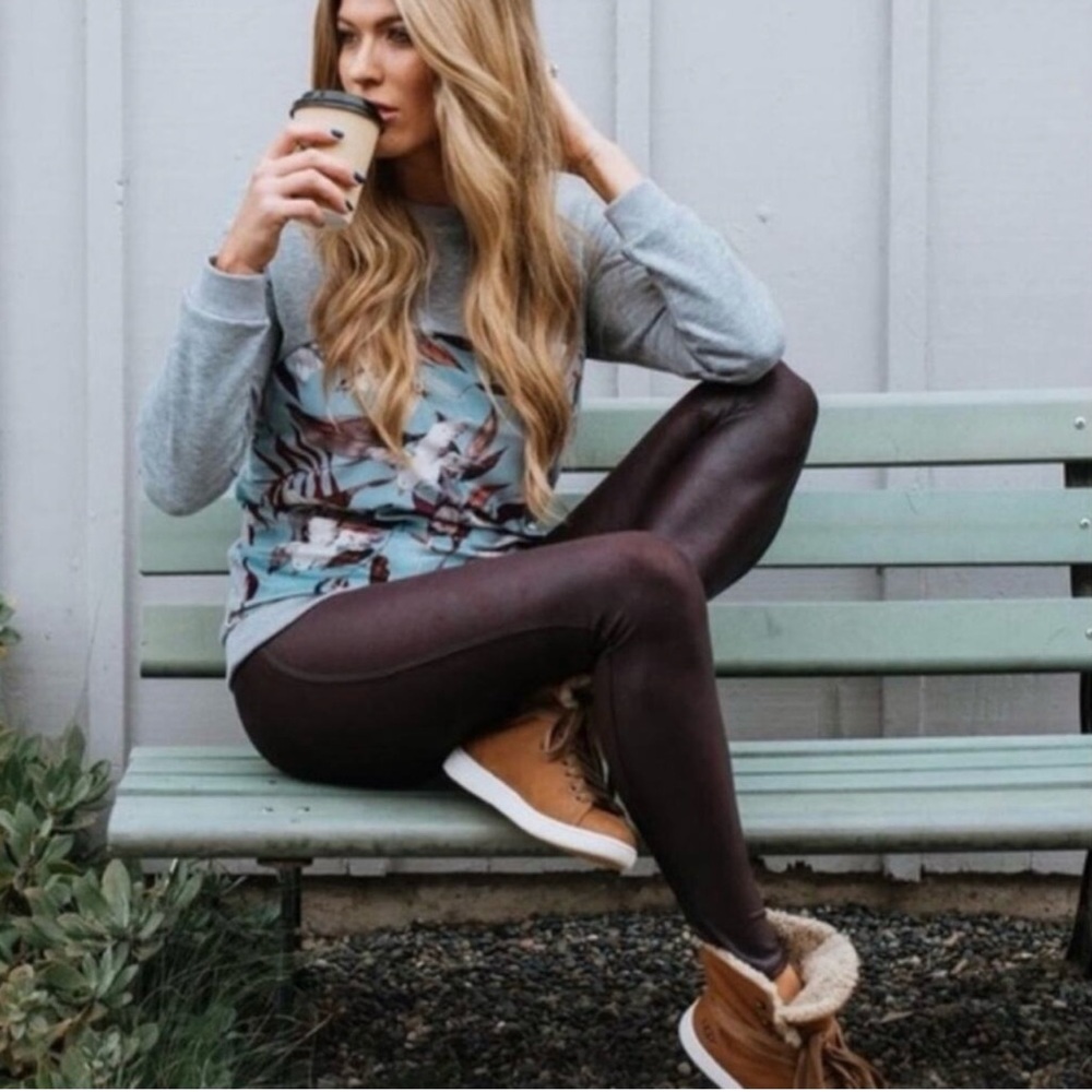 Spanx Faux Leather Maroon Pull-on Legging - Picture 3 of 11